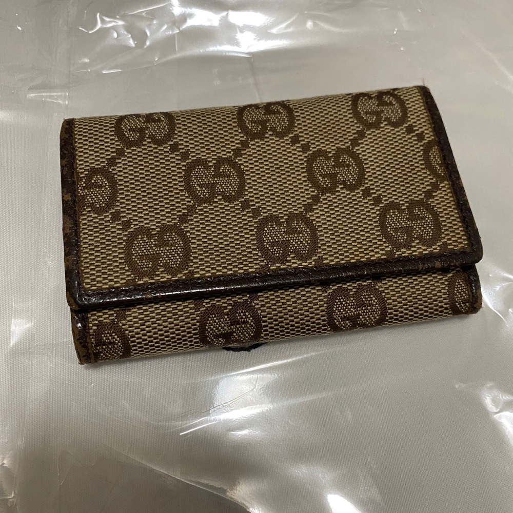 Gucci key holder